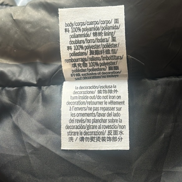 Victoria Secret Pink women’s camouflage puffer jacket - Picture 9 of 9